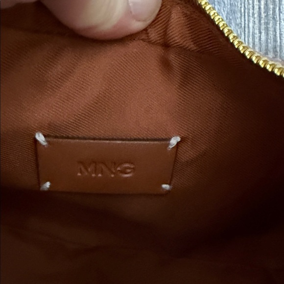 Mango Tan Leather Shoulder Bag - Picture 9 of 12